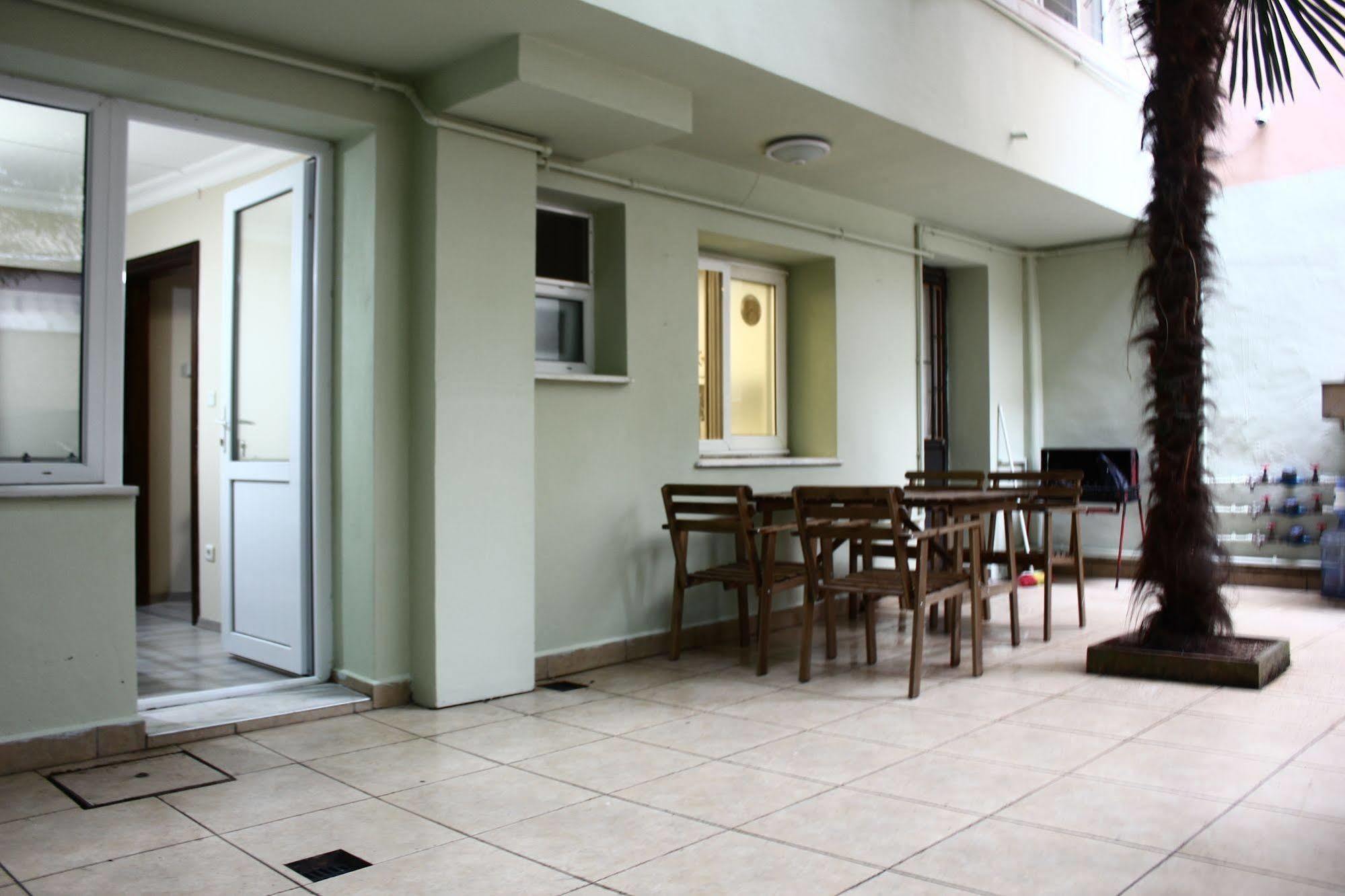 Bueyuekada Apart Hotel - Yeni Apart Адалар Екстер'єр фото